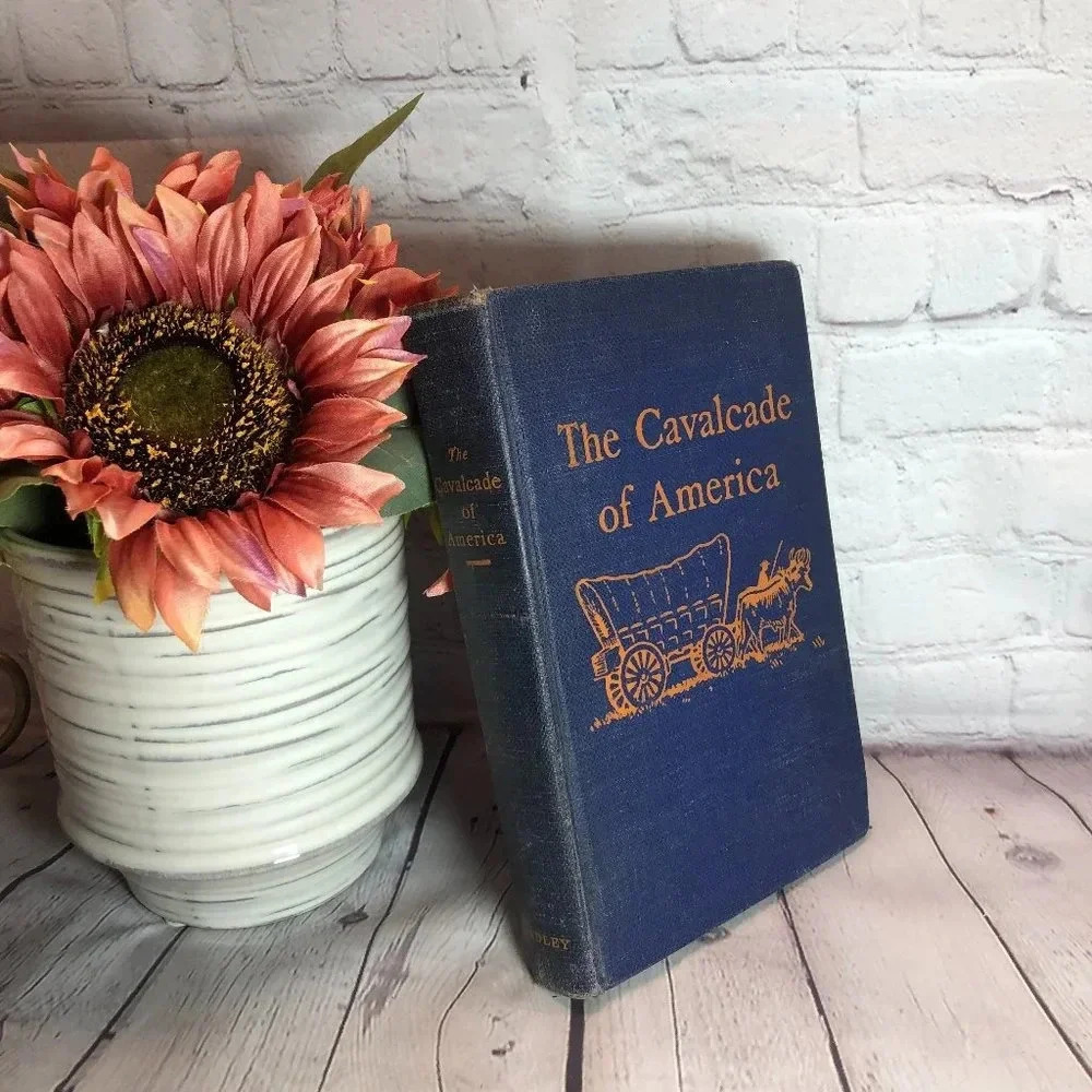Vintage 1940 THE CAVALCADE OF AMERICA Milton Bradley textbook